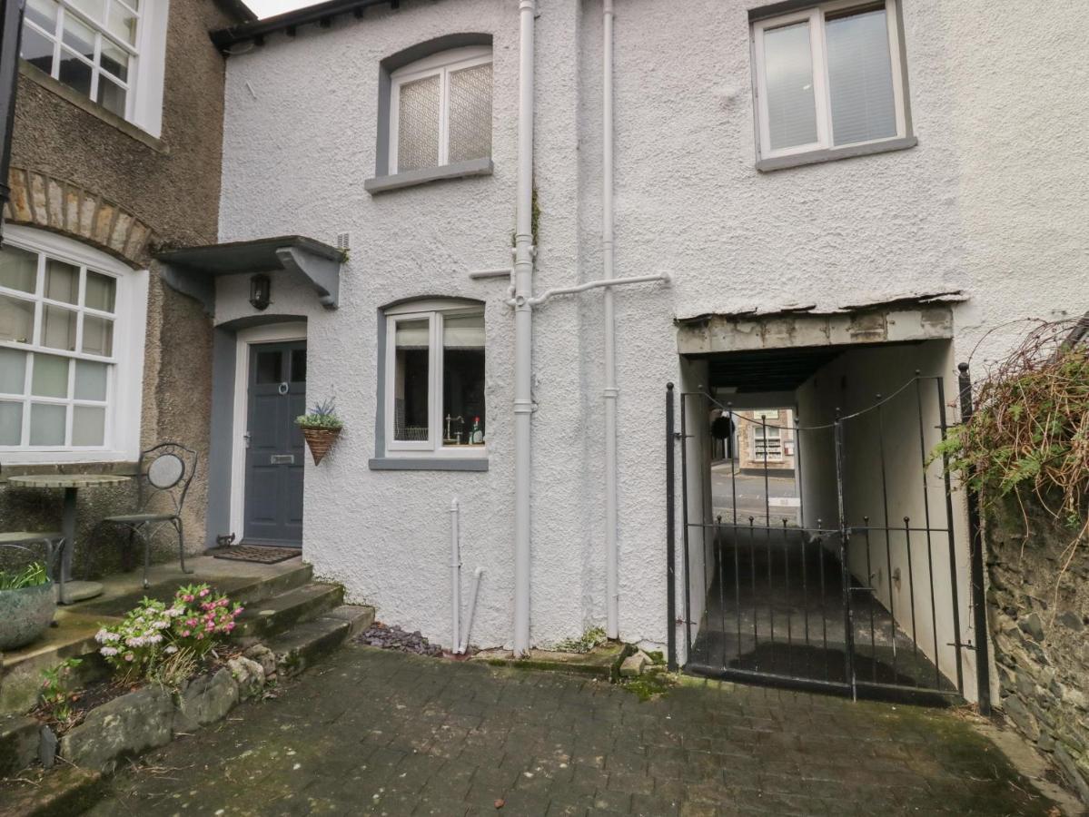Old Book Shop Villa Grange-over-Sands Exterior photo